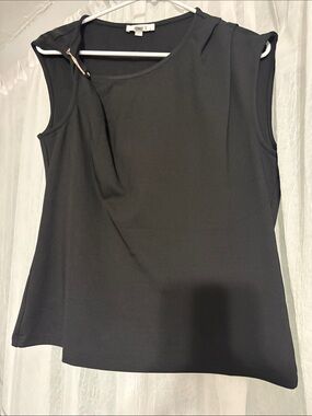 Women's Black Sleeveless Tank Top